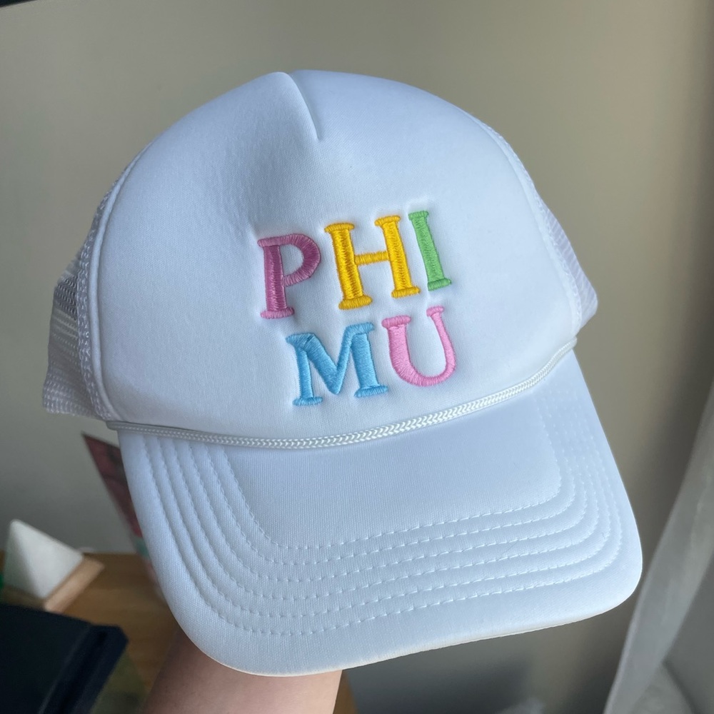 Phi Mu rainbow trucker hat🫶🏻